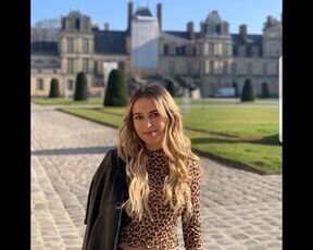 Jerk off challenge Justine