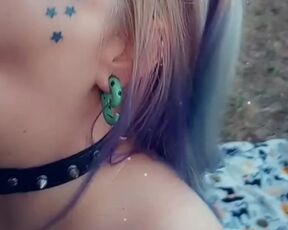 Secret blow job in public with lover