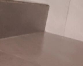 Gooning 0 Bulgarian, Shower